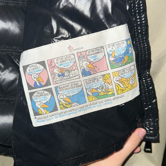 Moncler Bady Giubbotto puffer jacket in black size 2 (medium) - Picture 9 of 9